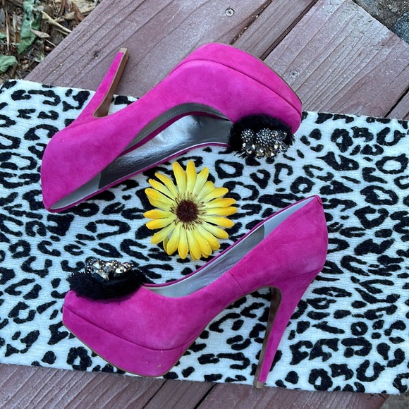 🌺 BCBGeneration BNIB Scottie Hot Purple Pumps 8M! - Picture 8 of 10